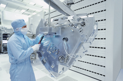 光耀未來 蔡司攜創(chuàng)新材料科學(xué)亮相第二屆進(jìn)博會(huì)